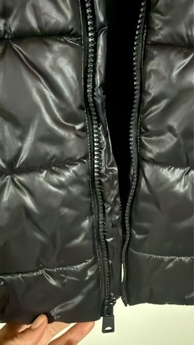 Geaca Jordan pentru copiii de 13 ani in stare buna