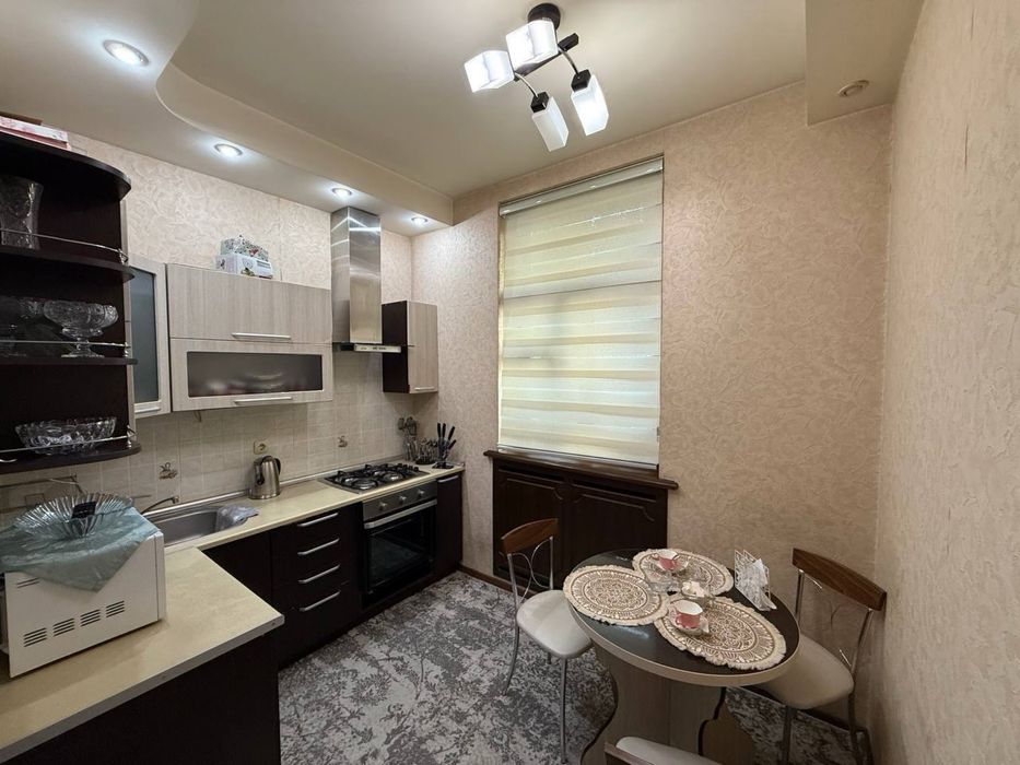 Аренда Центральная авиакасса Проспект Амира Темура 2/2/4 50 кв.м