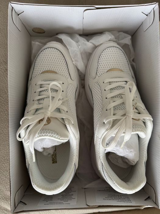 Michael Kors маратонки размер 38 бели