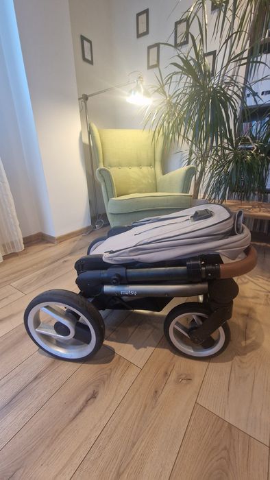 Carucior Nio Mutsy 2 in 1 (landou si partea sport)