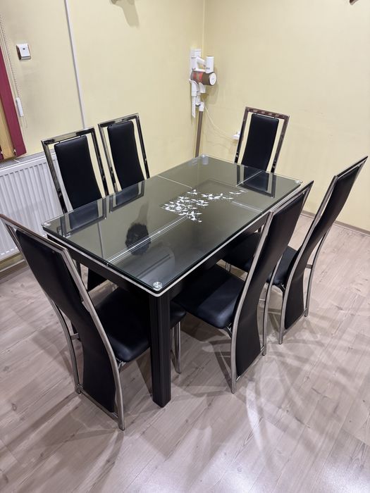 Дневна маса с шест стола еко кожа