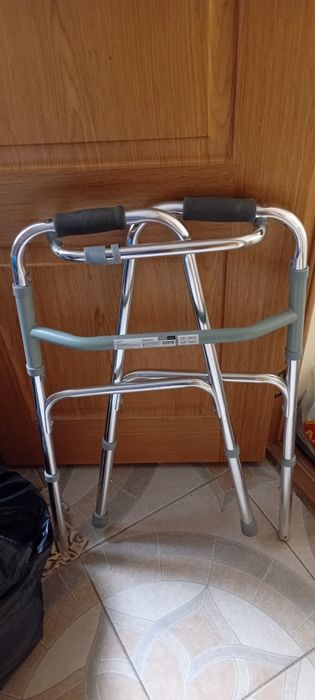 Ходунки для взрослых