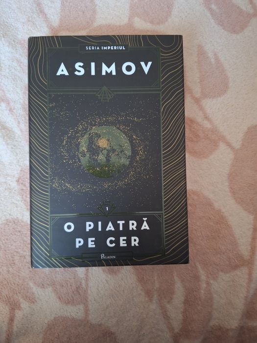 Carti pentru adolescenți