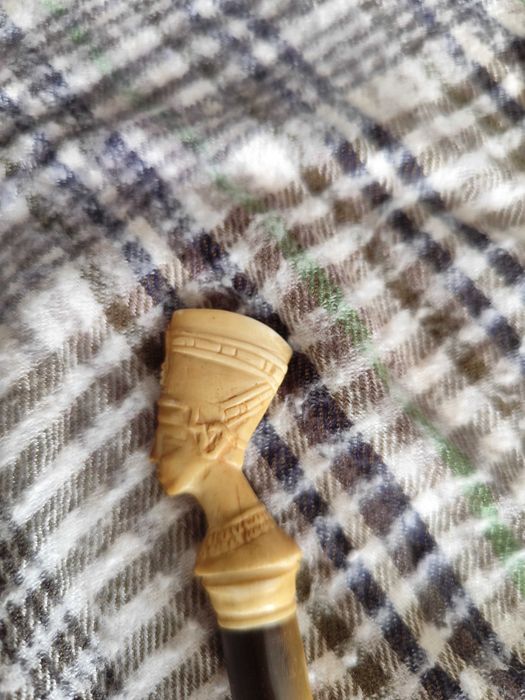 Колекция африкански мухобойки за жречески ритуали ирукере