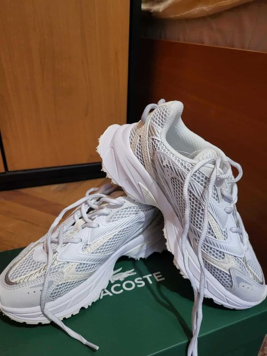 Маратонки Lacoste