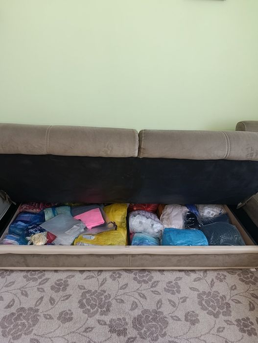 Ъглов диван с клик клак мехнизъм