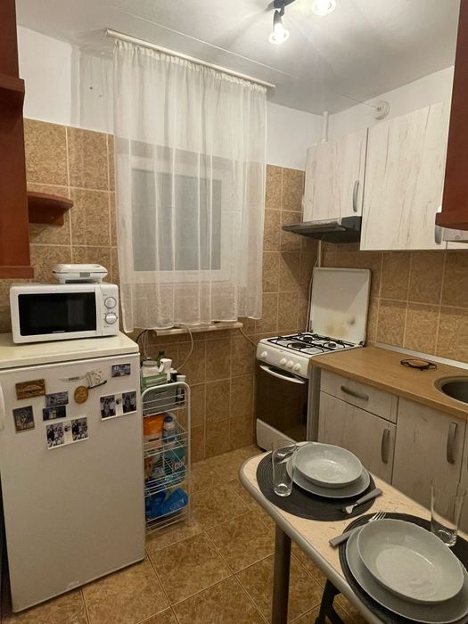 Închiriez apartament 1 camera 37mp