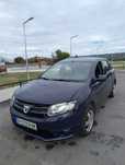 Vând Dacia Logan