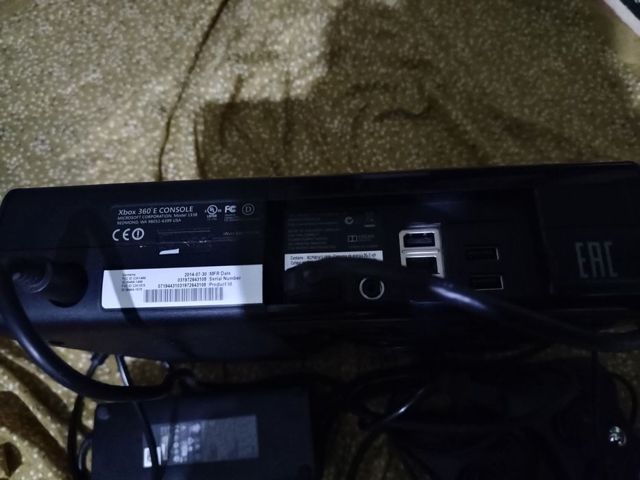 X box 360 s uyini kup