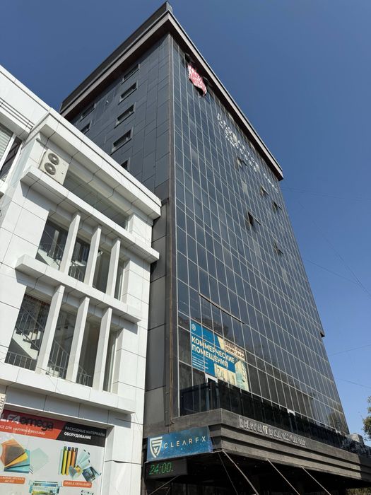 Нежилое помещение 295-м2 продаётся в Бизнес Центре Parkent. Ор-р ЭВОС