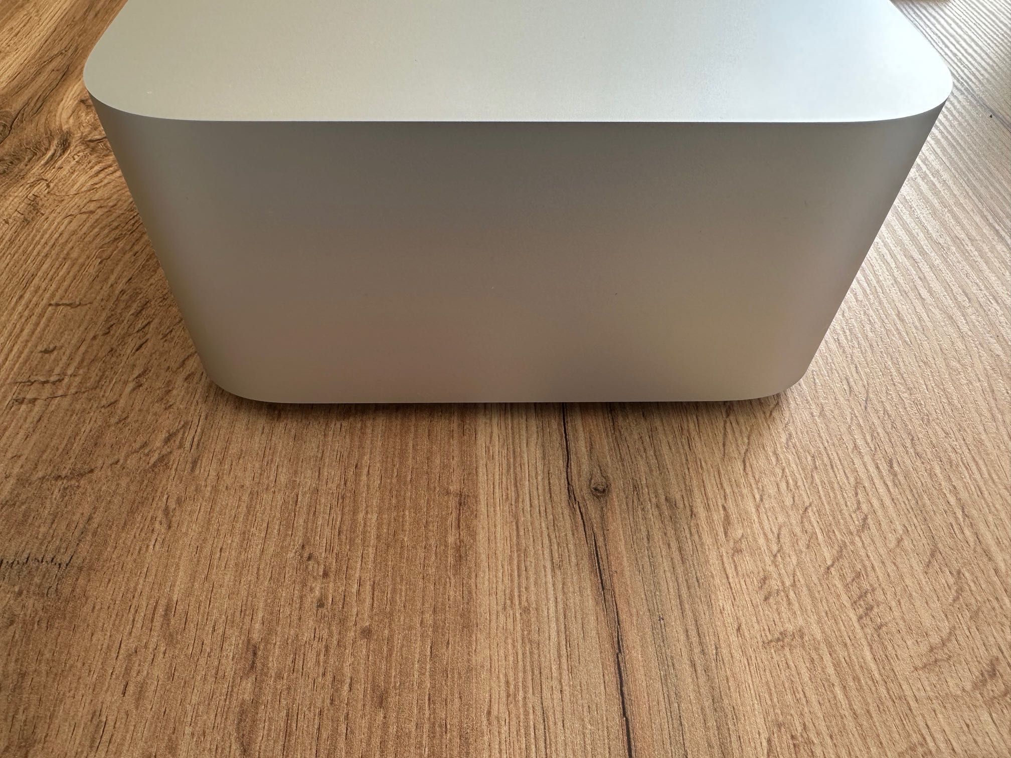 Mac Studio M1 MAX 10-Core CPU/ 24-Core GPU/ 32GB RAM/512GB SSD
