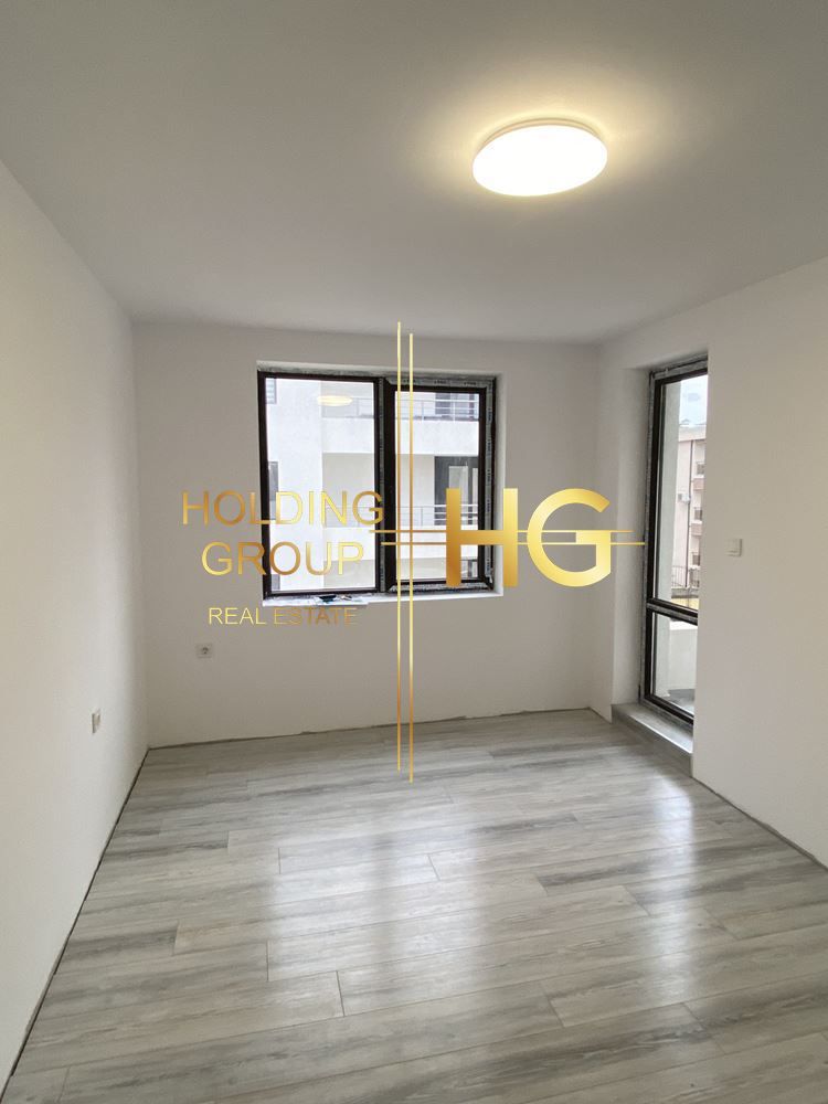 Продава се Двустаен апартамент в Варна, Виница - 86 кв.м за 1344 €/кв.м - Снимка #1