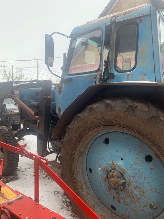 Продам трактор без куна