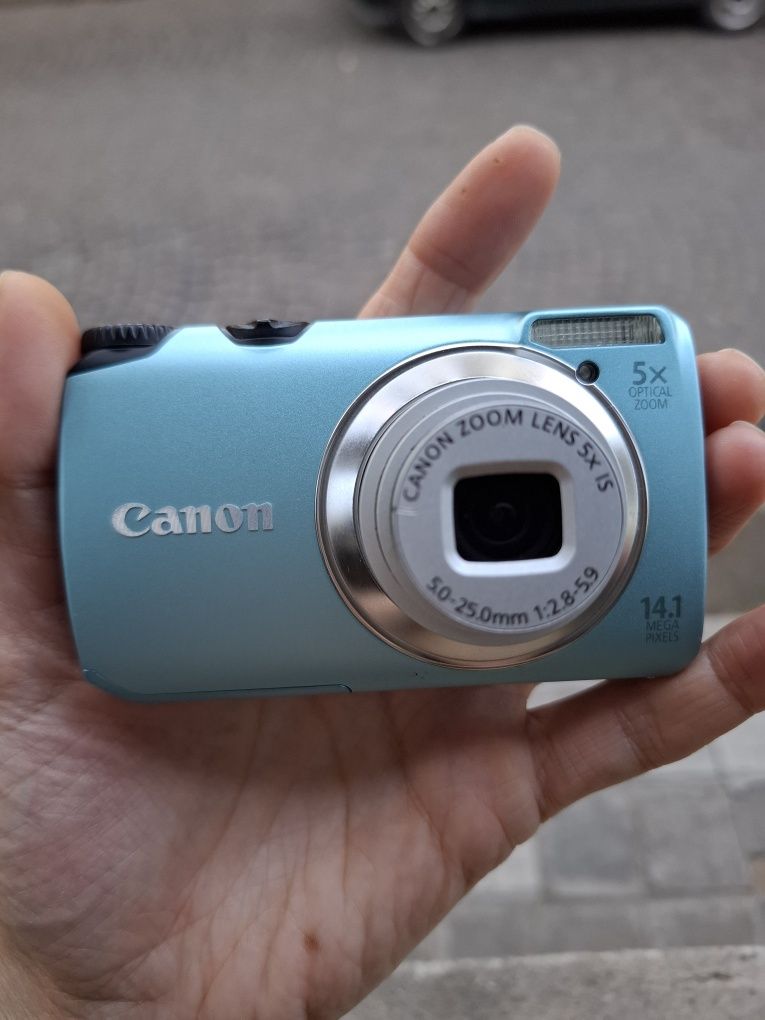 Компактен дигитален фотоапарат CANON POWERSHOT 3200is