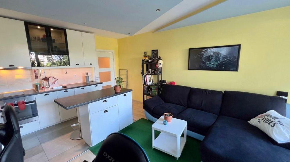 Дава се под наем Двустаен апартамент в София, Младост 1 - 65 кв.м за 700 € - Снимка #2