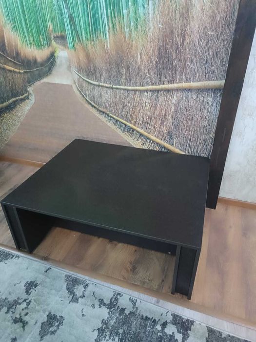 Стол (трансформер) и стулья