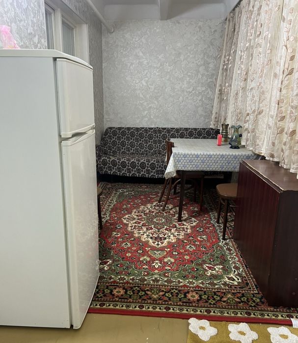 Аренда квартиры 1/1/5 Чиланзар26 кв кафе Москва