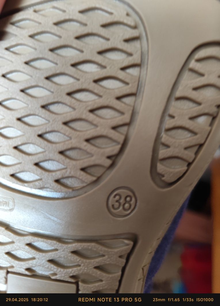 Pantofi femei Tino 38