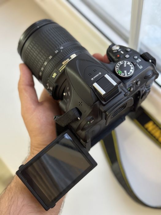 Nikon 5200 с обьективом 18/105 фото /видео режим.
