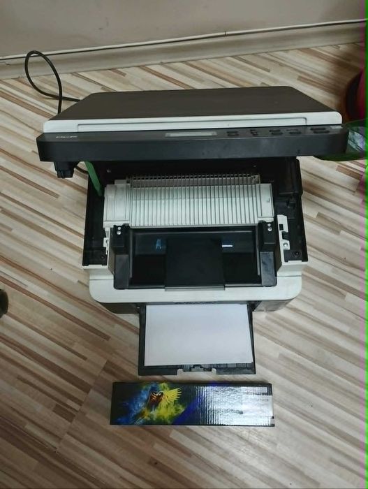 Принтер и скенер  BROTHER DCP-1512E