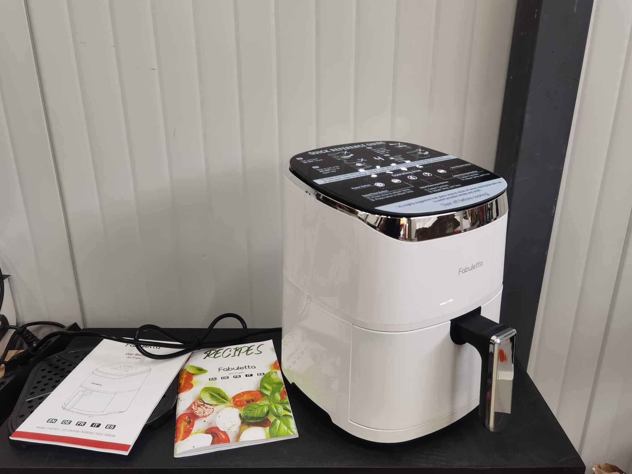 FABULETTA Air Fryers 4L, 1680W, 9 програми, цифров дисплей, ПРОМОЦИЯ