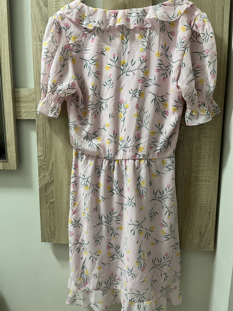 Дамска лятна розова рокля H&M