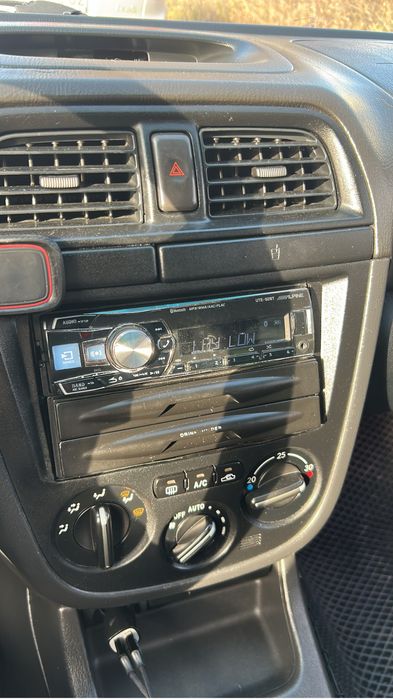 Магнитофон Alpine 92 BT