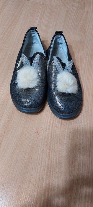 Обувь на девочку