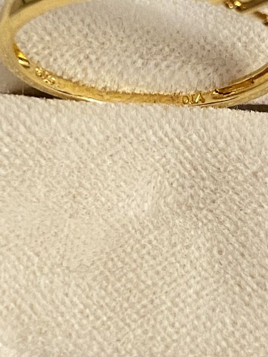 Inel argint placat cu aur, ametiste si diamante.