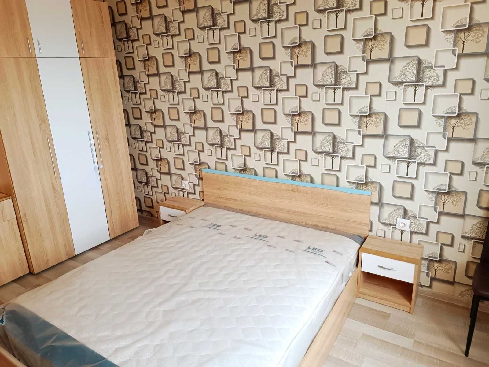 Двустаен апартамент в Дружба 1