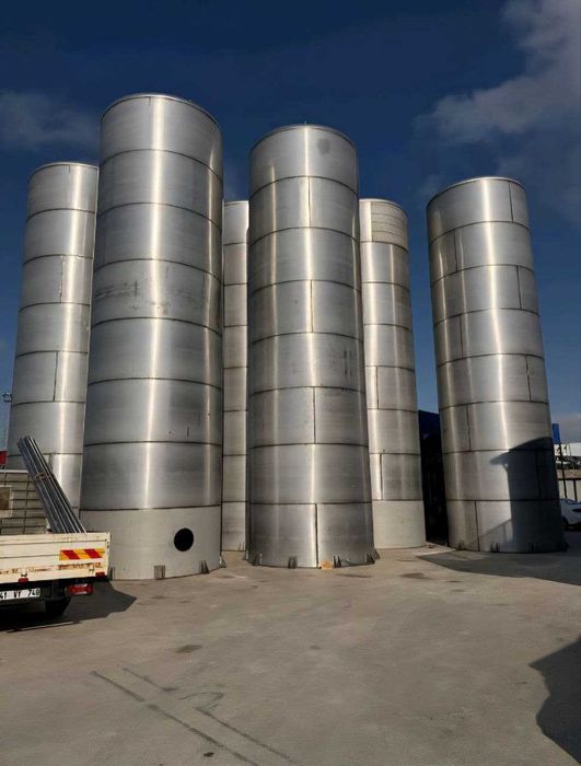 Изготовление под заказ реактор, ёмкость, мешалка из нержавеющей стали.