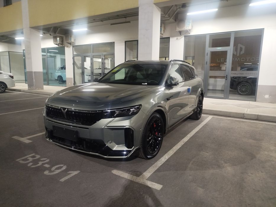 Voyah Free 2025 yangi