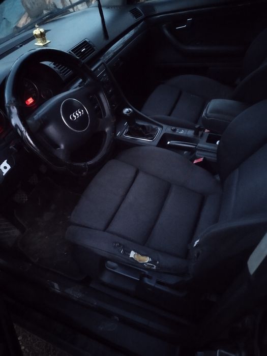 Vând audi A4 B6 2.5 tdi 163 cp
