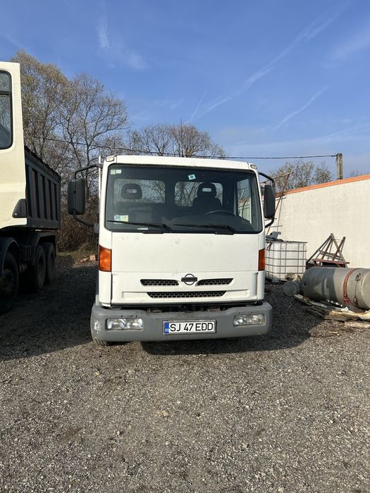 Camioneta 3.5 Nissan Atleon