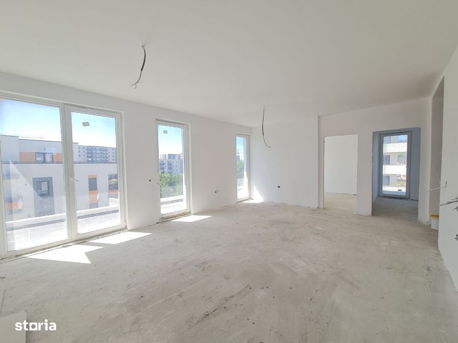 Apartament 3 camere pe tot nivelul, terasa 53 mp-Tractorul Comision 0