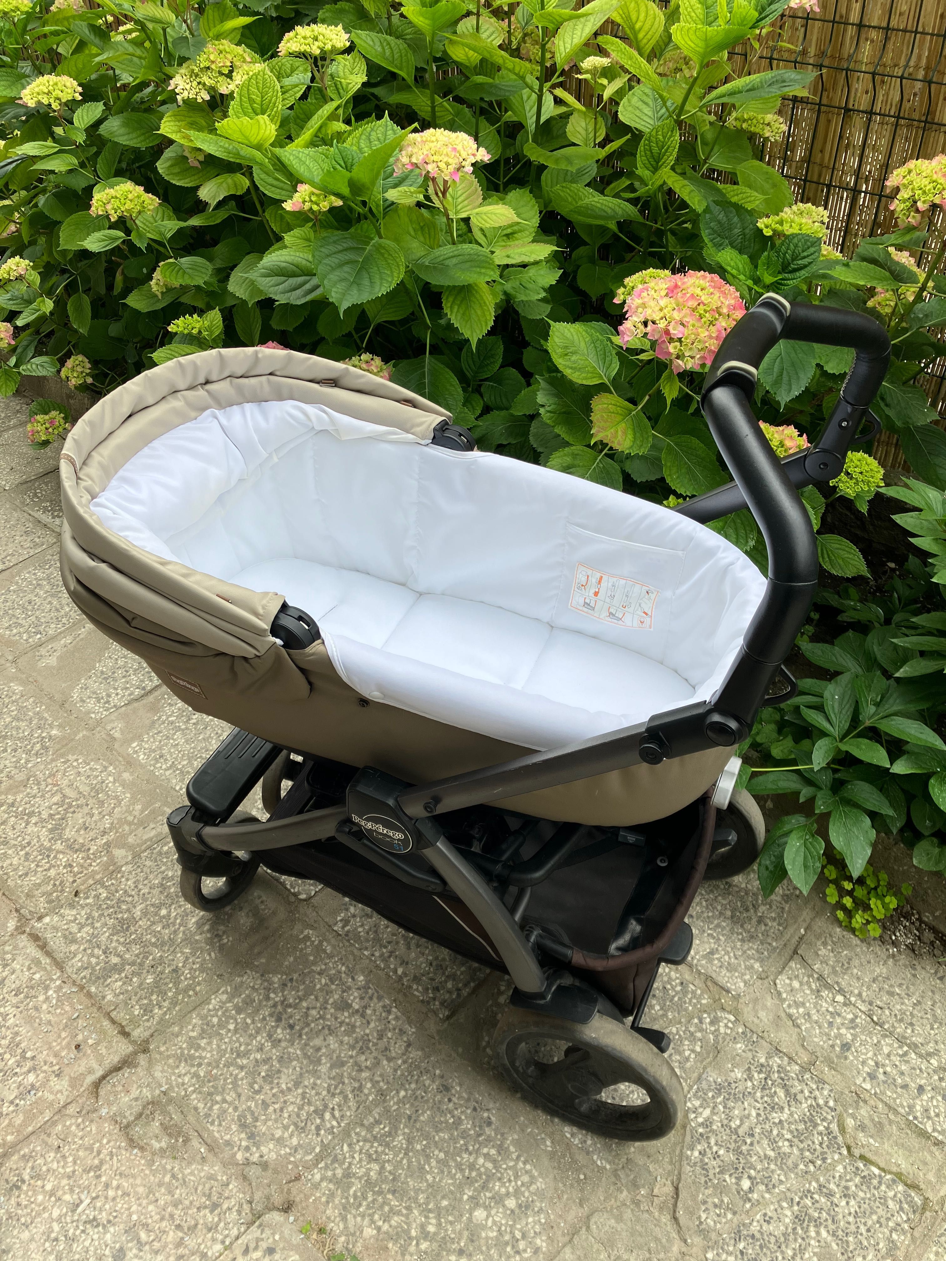 Бебешка бежова количка Peg Perego