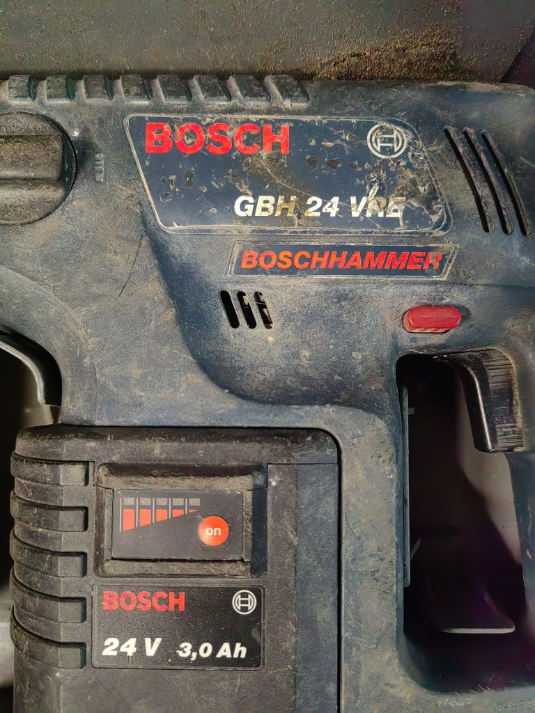Bormasina SDS impact cu baterie Boschhammer GBH 24 VRE