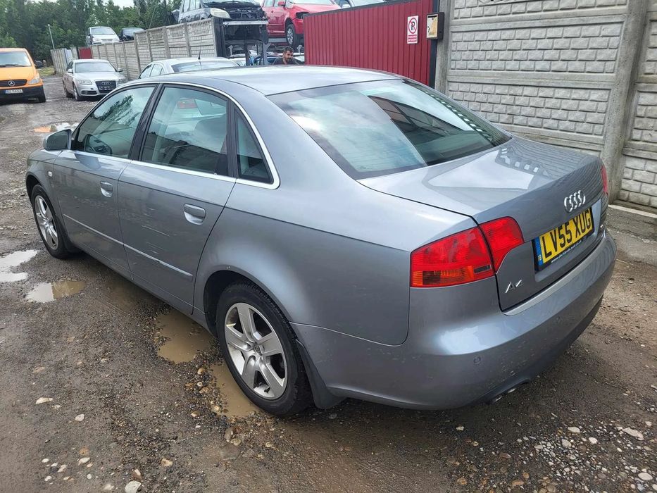 Usa fata stanga/Usa spate stanga/Usa fata dreapta/Usa spate dreapta/Capota spate/Stopuri/Bara spate Audi A4 B7 berlina