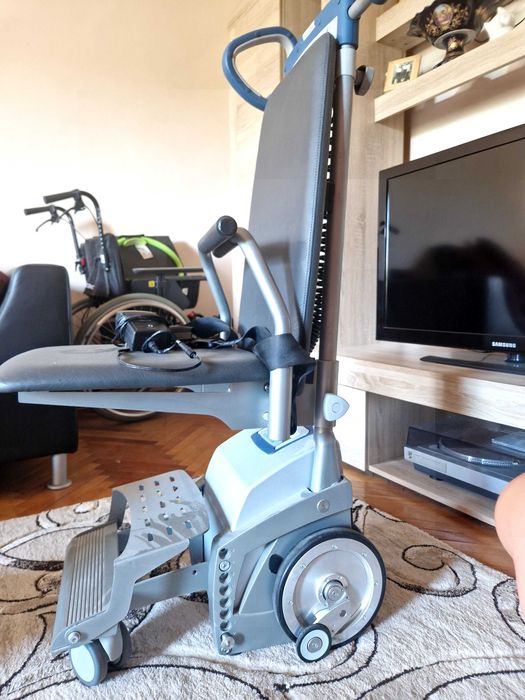 Liza urcat scari persoane,alber scalacombi S31,