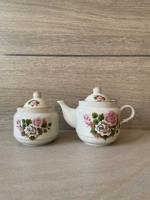 Набор: Чайник заварочный и Сахарница, СССР