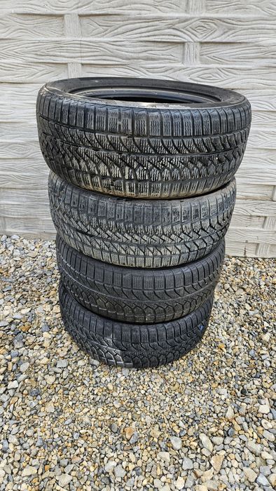 Cauciucuri de Iarna M/S 225 55 16