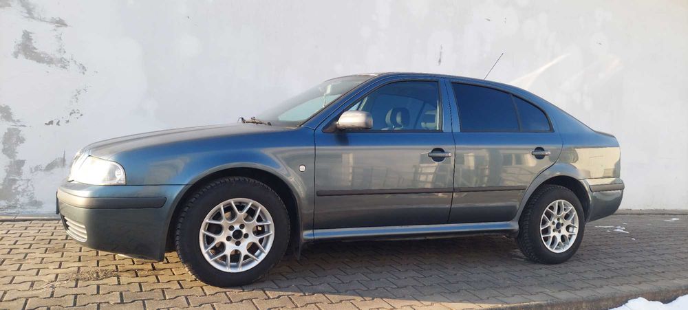 SKODA OCTAVIA 1.6 ( 102 cai ) euro 4