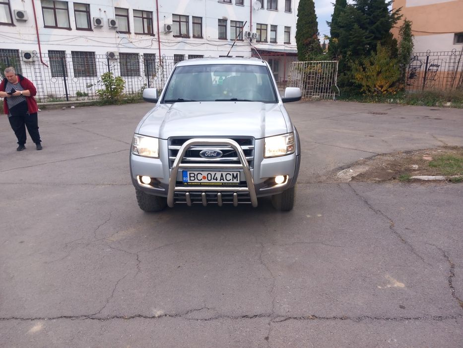 Vând Ford ranger 2008