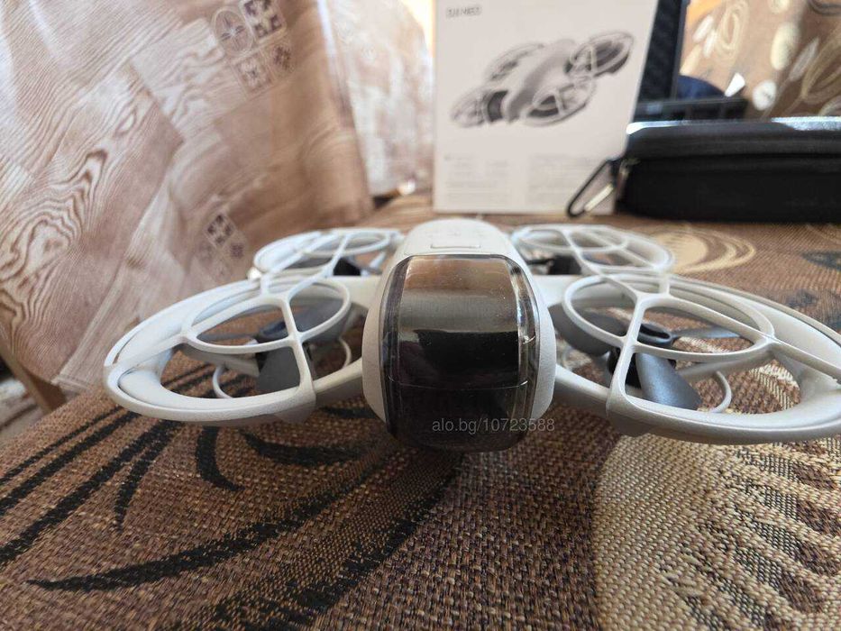 Дрон DJI Neo Fly More Combo