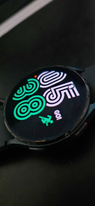 Samsung Watch 4 verde, folosit