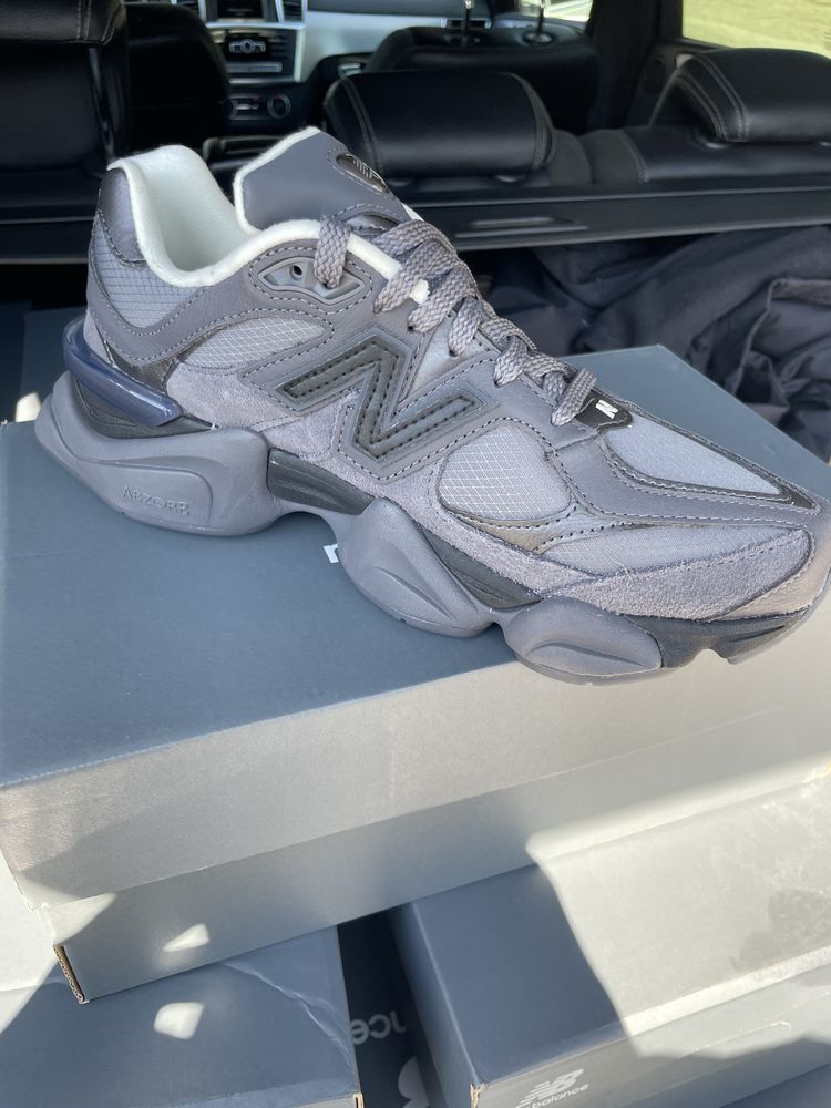 New balance 9060 / 1000