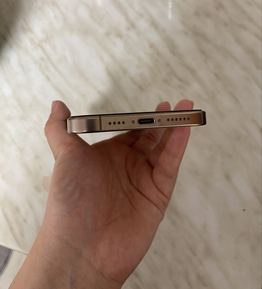 iPhone 16pro Max