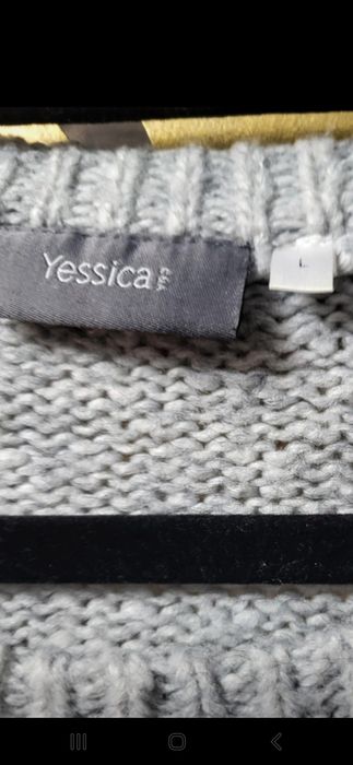 Geaca inblanitq foarte bunq