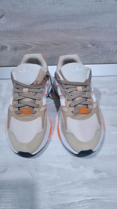 Adidasi ADIDAS dama