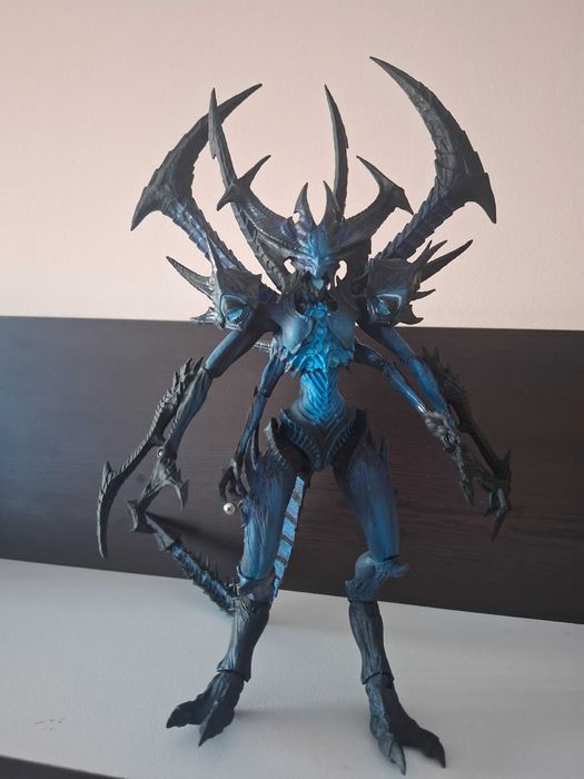 Neca shadow of Diablo екшън фигура